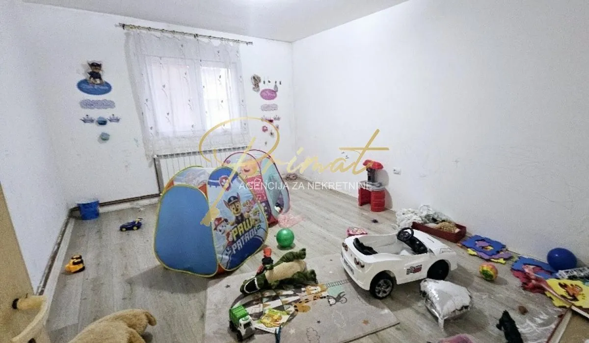 Sale, three bedroom apartment, 76m², Palilula Sve Podlokacije, Beograd