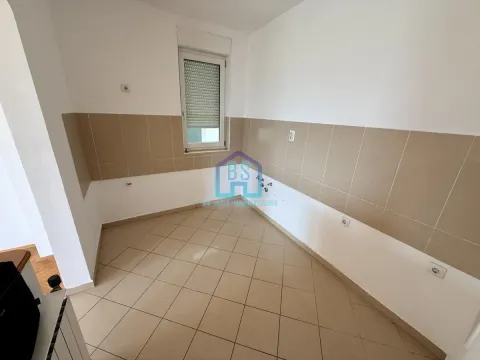 Prodaja, dvosoban stan, 61m², Novo naselje, Novi Sad - image 8