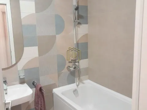 Izdavanje, jednosoban stan, 42m², Pobrežje, Podgorica - image 7