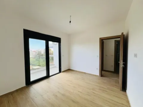 Prodaja, trosoban stan, 100m², Ulcinjsko Polje, Ulcinj - image 8