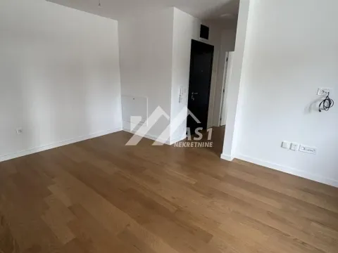 Izdavanje, dvosoban stan, 46m², Bulevar Evrope, Novi Sad Sve Podlokacije - image 4