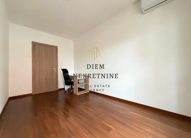 Rent, two bedroom apartment, 70m², Master Kvart, Podgorica