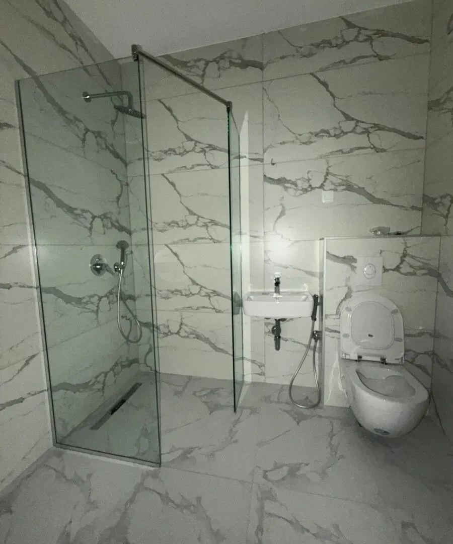 Rent, three bedroom apartment, 83m², Stari Aerodrom, Podgorica