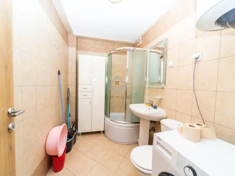 Rent, one bedroom apartment, 45m², Pobrežje, Podgorica - image 7