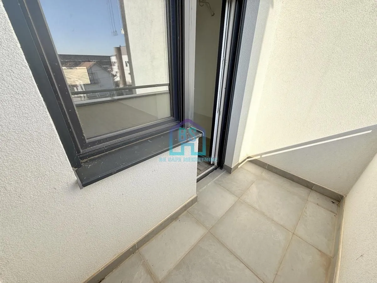 Prodaja, trosoban stan, 86m², Veternička rampa, Novi Sad Sve Podlokacije