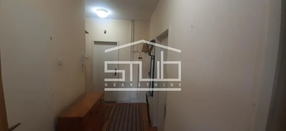 Prodaja, trosoban stan, 60m², Savski Venac, Beograd