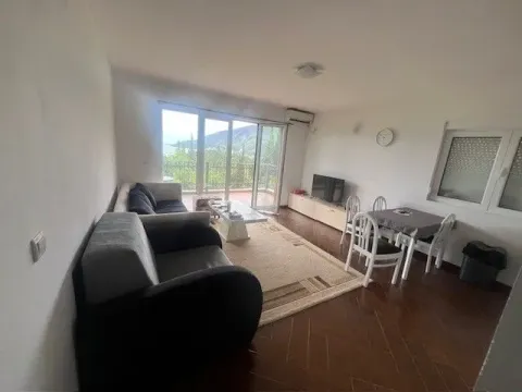 Izdavanje, dvosoban stan, 72m², Igalo, Herceg Novi - image 4