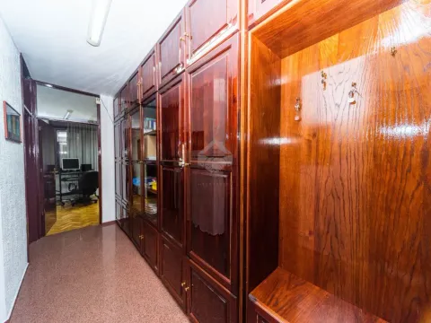 Prodaja, poslovni prostor, 52m², Preko Morače, Podgorica - image 8