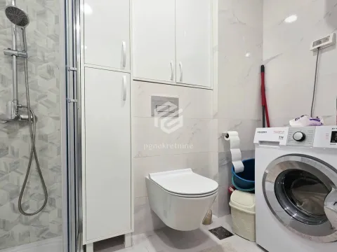 Rent, two bedroom apartment, 70m², Central Point, Podgorica - image 13