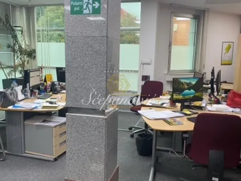 Izdavanje, poslovni prostor, 353m², Bulevar Oslobodjenja, Novi Sad Sve Podlokacije - image 4