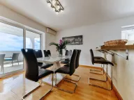 Sale, three bedroom apartment, 139m², Sveti Stefan, Budva - image 2