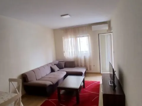 Izdavanje, jednosoban stan, 45m², City Kvart, Podgorica - image 6