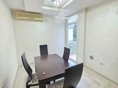 Prodaja, trosoban stan, 100m², Petrovac, Budva - image 14