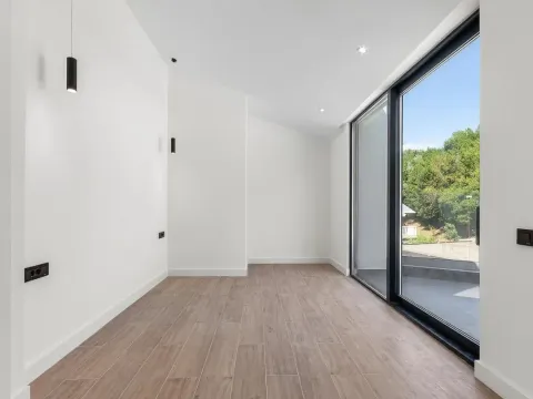 Prodaja, dvosoban stan, 153m², Tivat, Crna Gora - image 7