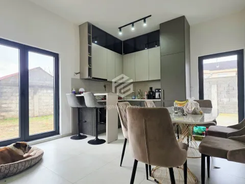 Prodaja, trosoban stan, 80m², Zabjelo, Podgorica - image 5