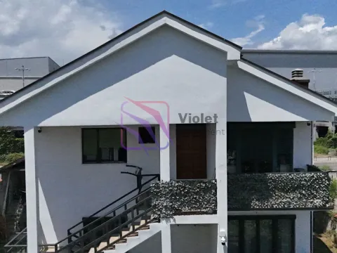 Rent, three bedroom apartment, 106m², 1 maj, Podgorica - image 21