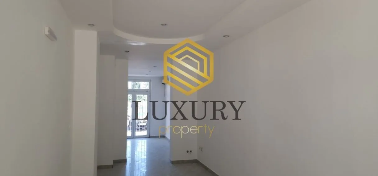 Rent, office space, 90m², Stari Aerodrom, Podgorica