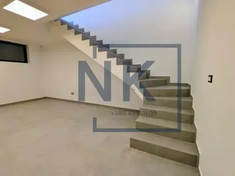 Rent, office space, 95m², City Kvart, Podgorica - image 8