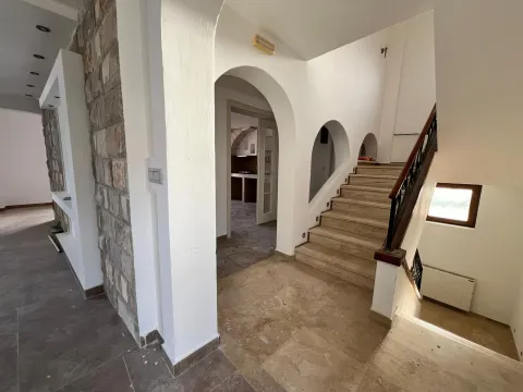 Prodaja, kuća, 360m², Bečići, Budva - image 17