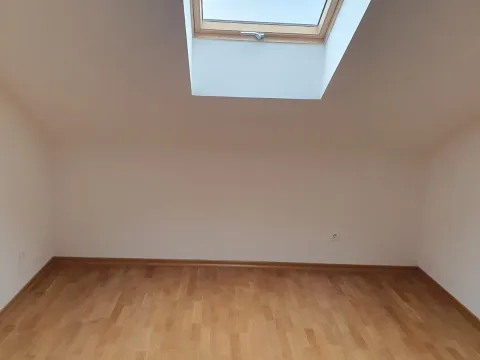 Prodaja, jednosoban stan, 40m², Stari Aerodrom, Podgorica - image 5