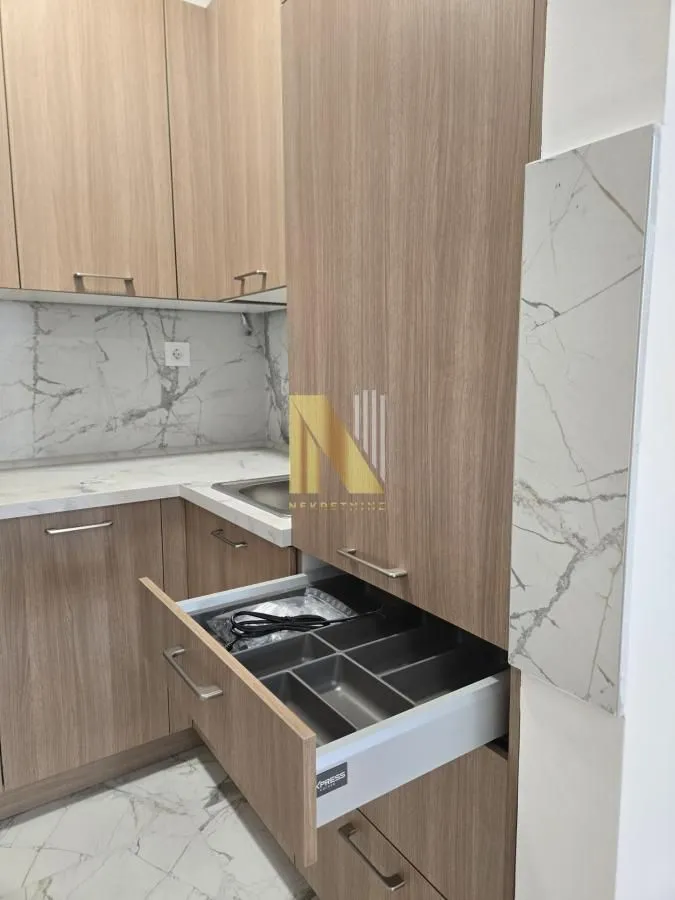 Izdavanje, dvosoban stan, 48m², Avijatičarsko naselje, Novi Sad Sve Podlokacije