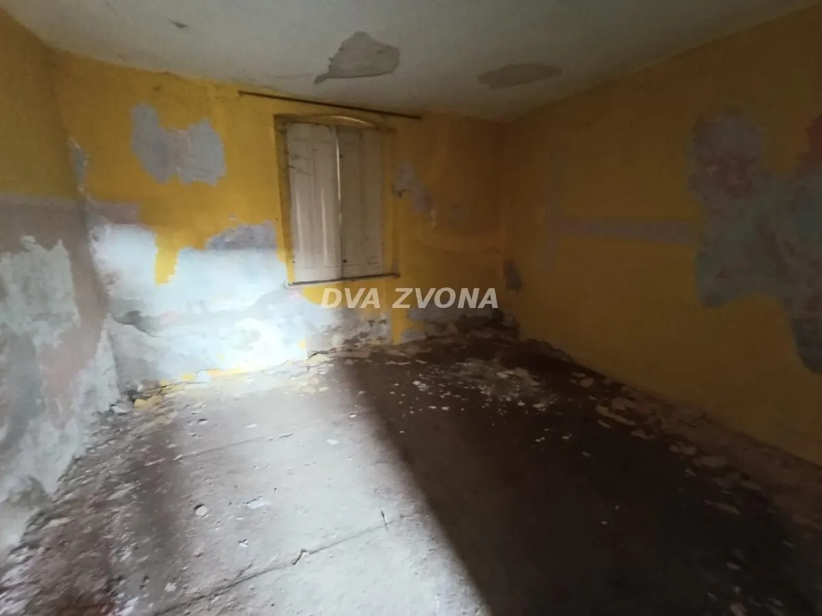 Prodaja, kuća, 108m², Novi Bečej, Zrenjanin