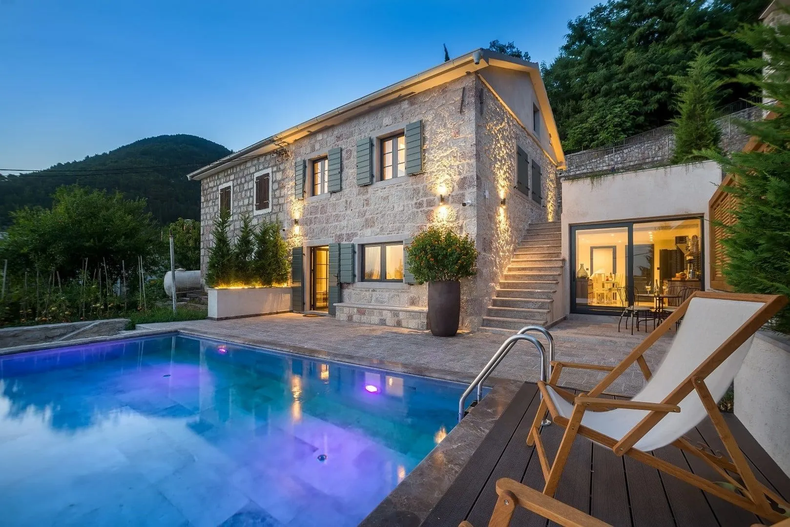 Rent, house, 85m², Nalježići, Kotor