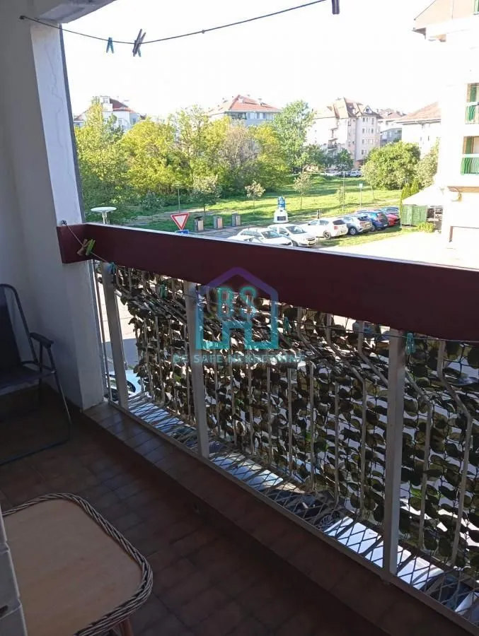 Prodaja, trosoban stan, 66m², Novo naselje, Novi Sad