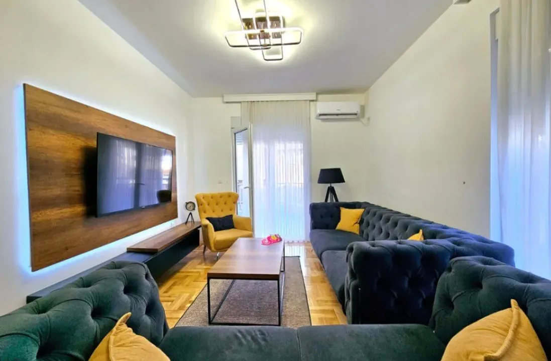 Prodaja, dvosoban stan, 86m², Konik, Podgorica