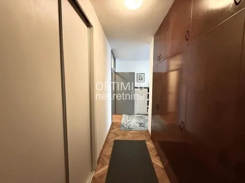 Izdavanje, trosoban stan, 77m², Botanička Bašta, Palilula Sve Podlokacije - image 12