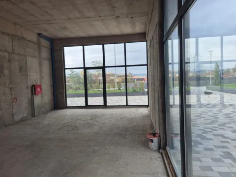Rent, office space, 282m², Stari Aerodrom, Podgorica - image 4