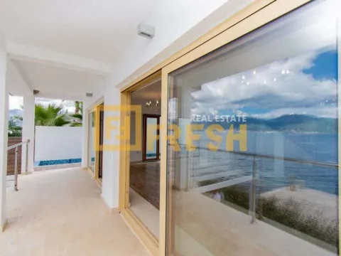 Prodaja, kuća, 300m², Tivat, Crna Gora - image 28