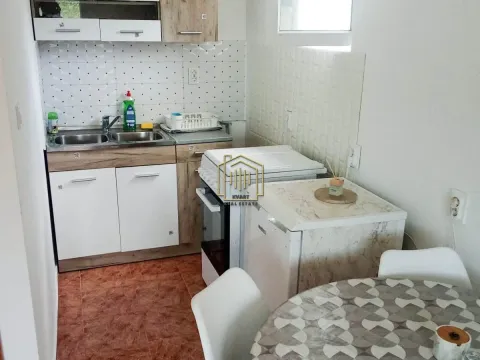 Rent, house, 50m², Radanovići, Kotor - image 3