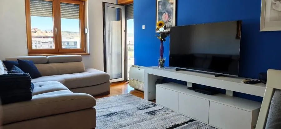 Rent, one bedroom apartment, 45m², Momišići, Podgorica