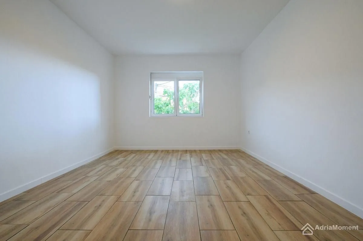 Prodaja, kuća, 118m², Tivat, Crna Gora