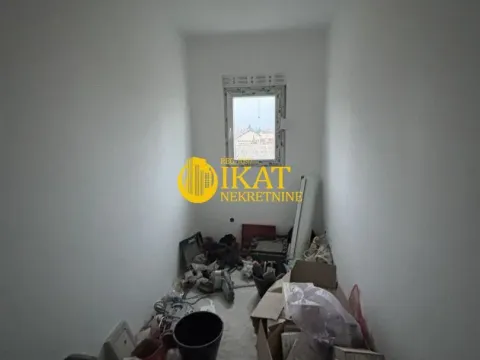 Sale, two bedroom apartment, 50m², Leštane, Grocka - image 2