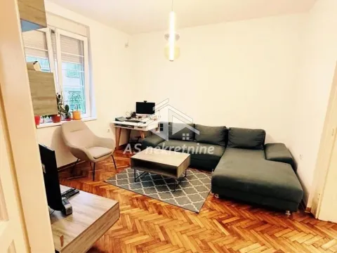 Stan in Kalenić Pijaca