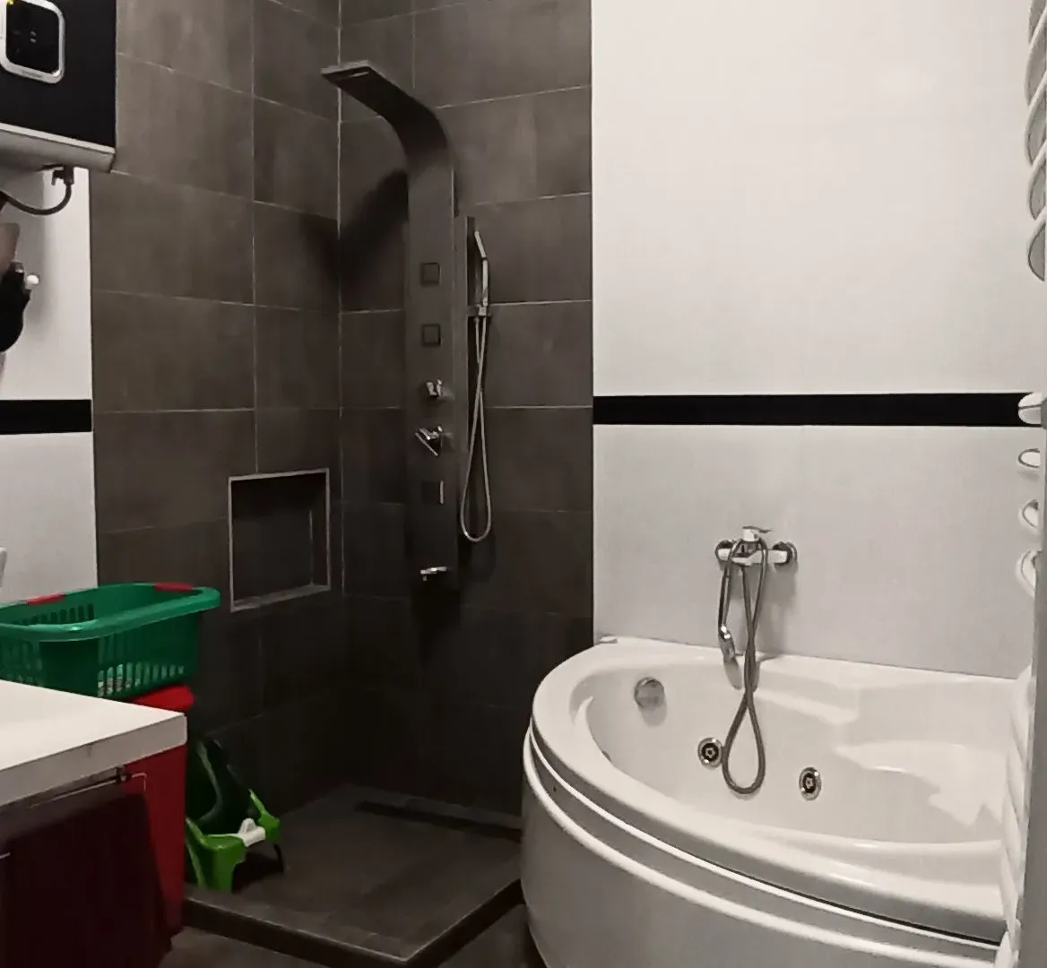 Prodaja, trosoban stan, 112m², Zrenjanin, Srbija