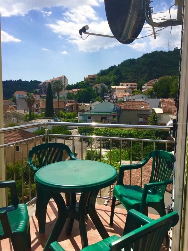 Prodaja, kuća, 302m², Meljine, Herceg Novi
