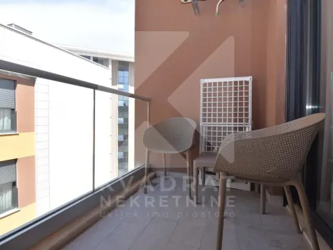 Rent, two bedroom apartment, 75m², Kruševac, Podgorica - image 14