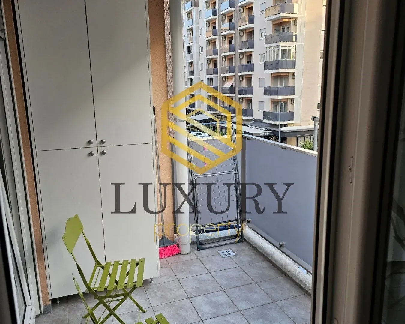 Rent, one bedroom apartment, 46m², City Kvart, Podgorica