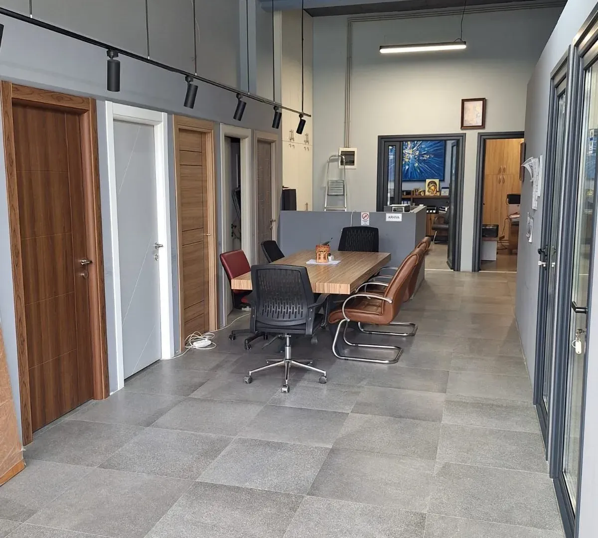 Sale, office space, 93m², Ljubović, Podgorica