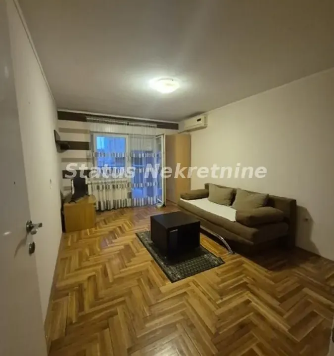 Rent, one bedroom apartment, 35m², Grbavica, Novi Sad Sve Podlokacije