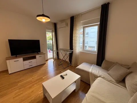 Prodaja, jednosoban stan, 40m², Lazi, Budva - image 2