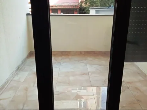 Prodaja, trosoban stan, 107m², Medijana, Niš - image 2