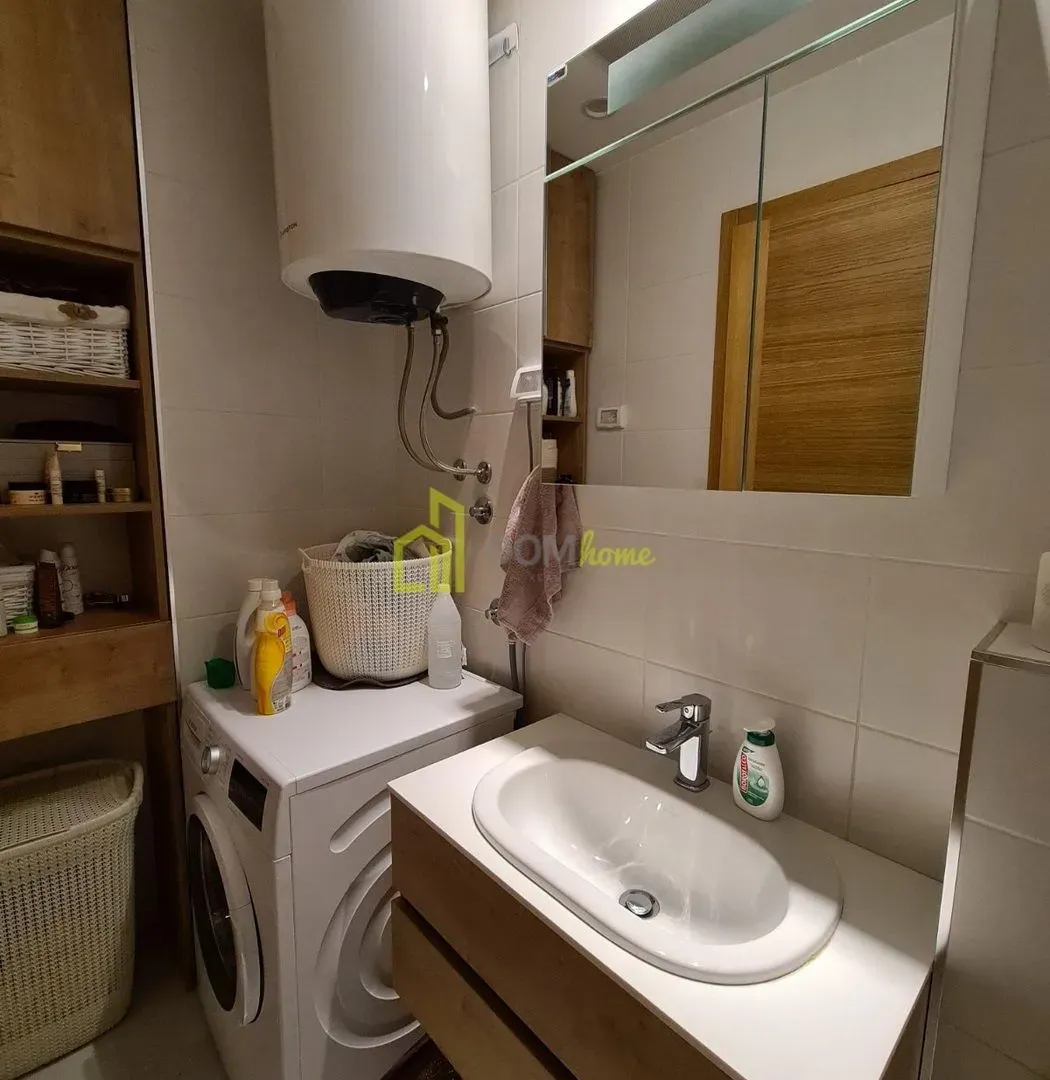 Izdavanje, dvosoban stan, 64m², City Kvart, Podgorica