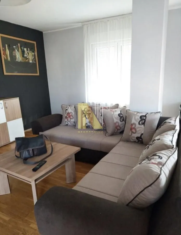 Prodaja, trosoban stan, 76m², Nova Detelinara, Novi Sad Sve Podlokacije