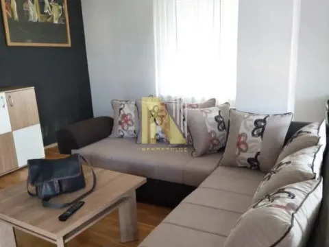 Prodaja, trosoban stan, 76m², Nova Detelinara, Novi Sad Sve Podlokacije - image 2