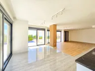 Prodaja, kuća, 350m², Blizikuće, Budva - image 4