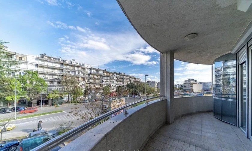 Sale, three bedroom apartment, 140m², Preko Morače, Podgorica